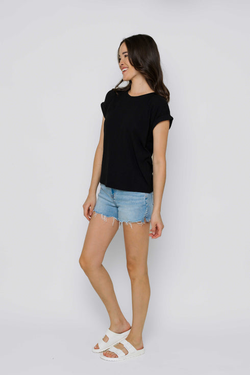 Daisy-Textured Rib Roll Cuff Tee